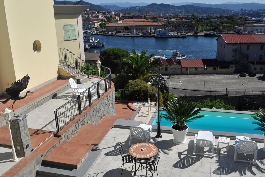 Villa Nina La Spezia Exterior photo